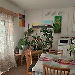 Half A House W/your Own Door, 60m2 Daire Tornio