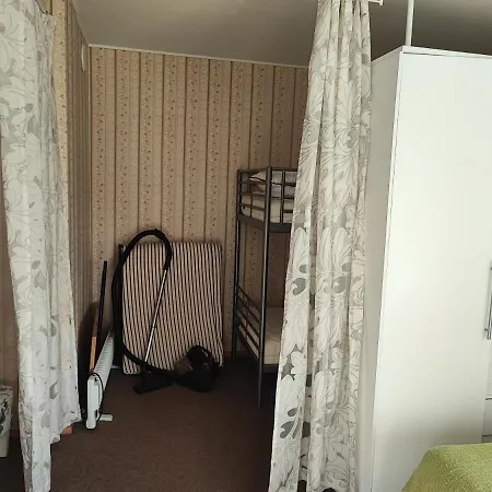 Half A House W/your Own Door, 60m2