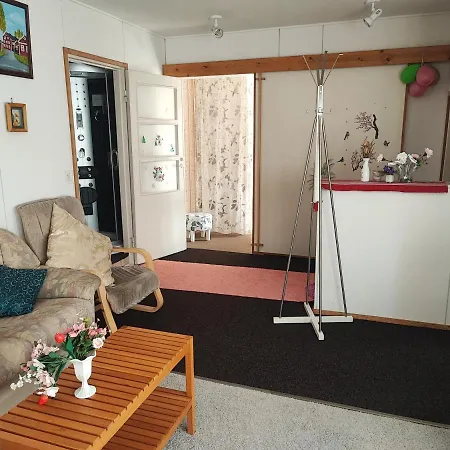 Half A House W/your Own Door, 60m2 * Tornio